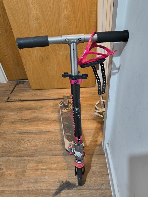 Buy & Sell Heron Quays East London - Photos for Oxelo childrens scooter