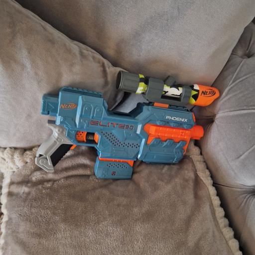 Buy & Sell Hoyland Barnsley - Photos for Nerf Elite 2.0 Phoenix CS-6 Motorized Blaster