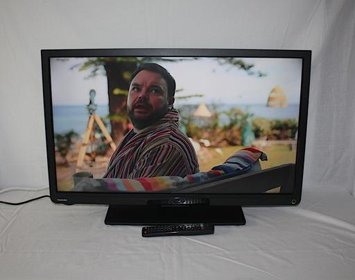 Buy & Sell Hall Green Wakefield - Photos for Toshiba 32 inch LED TV DVD Combi Freeview