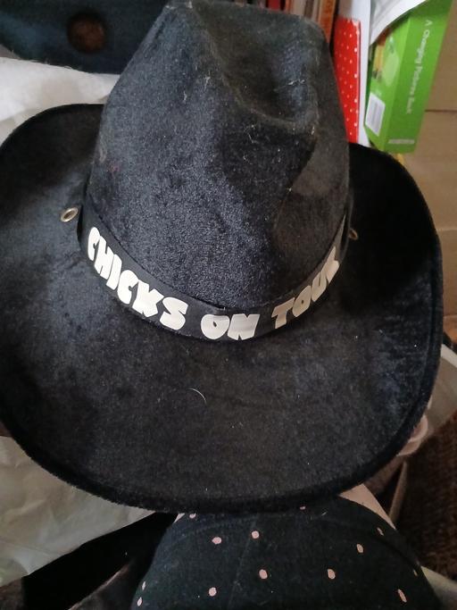 Buy & Sell Netherton Dudley - Photos for chick's on tour hat