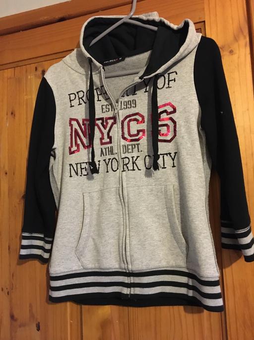 Buy & Sell Yardley Birmingham - Photos for Red , black , sequin hoodie