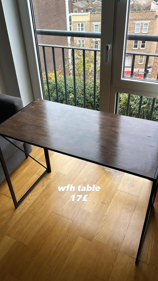 Buy & Sell Hackney Central East London - Photos for Table