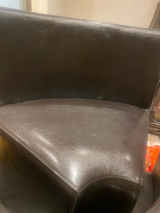 Buy & Sell Eltham South East London - Photos for Set of bespoke 4 leather chairs