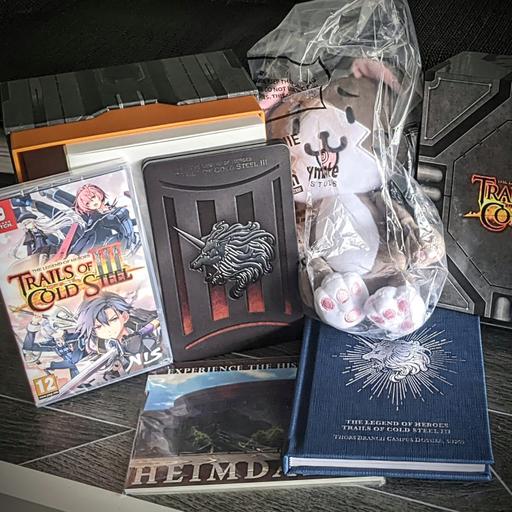 Buy & Sell Walworth South East London - Photos for Switch Trails of Cold Steel III Collector Box