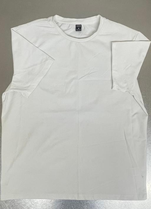 Buy & Sell West Ealing West London - Photos for SHEIN vintage men’s white print T-shirt