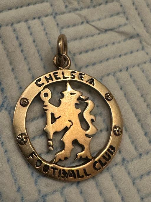 Buy & Sell Vauxhall Birmingham - Photos for 9CT Gold Chelsea Pendent 1x1INCH 375
