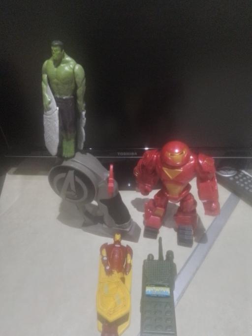 Buy & Sell Aldridge Walsall - Photos for MARVEL 6INS IRONMAN AND TWO SMALL HULKS