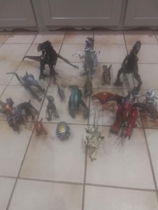 Buy & Sell Aldridge Walsall - Photos for COLLECTION OF DINASAURS AND DRAGONS