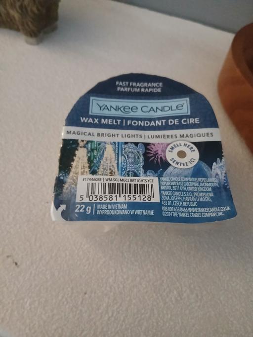 Buy & Sell Radcliffe Bury - Photos for Wax Melt New Package Come Away