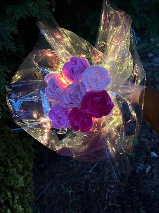 training Stump Cross Calderdale - Photos for Pipe cleaner bouqet(with lights)
