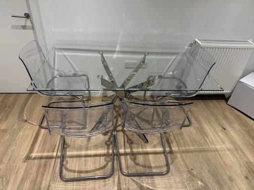 Buy & Sell South Kensington South West London - Photos for Wayfair glass table 6 guests