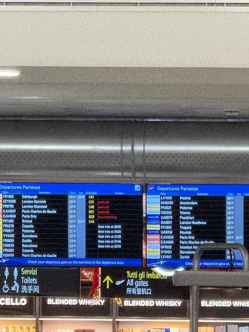 Buy & Sell South Kensington South West London - Photos for Ikea king bed