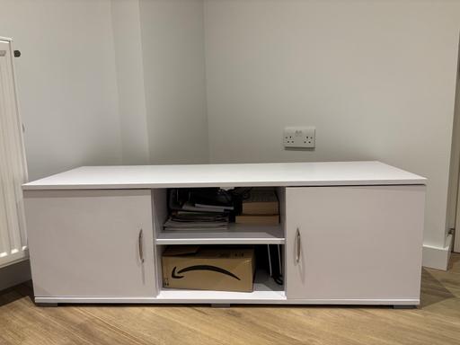 Buy & Sell South Kensington South West London - Photos for Tv stand
