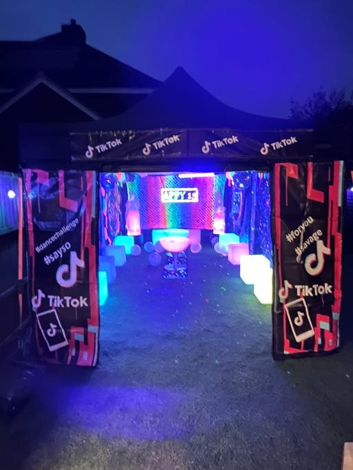 Buy & Sell Ashford Spelthorne - Photos for Uv party tent hire nightclub rave glow