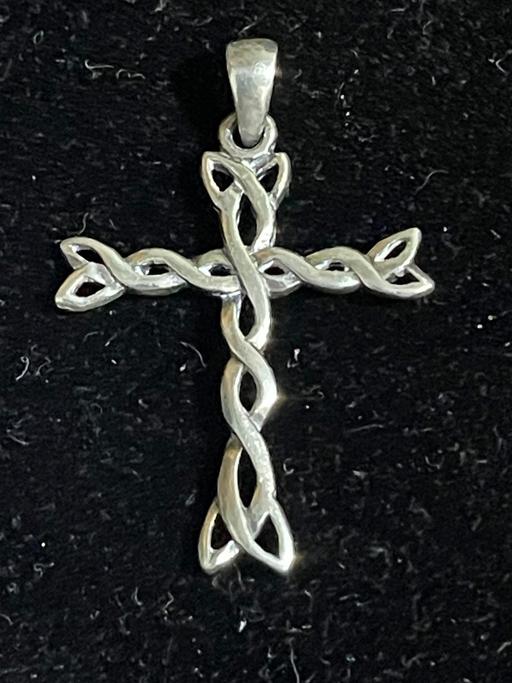 Buy & Sell Enfield Wash Enfield - Photos for Silver cross ✝️ pendant