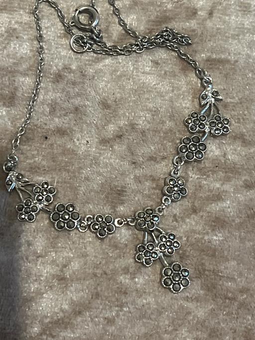 Buy & Sell Rottingdean Brighton - Photos for Lovely vintage necklace