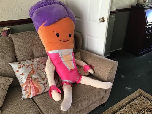 Buy & Sell Essington Wolverhampton - Photos for Massive Kevin the carrots wife Katie 