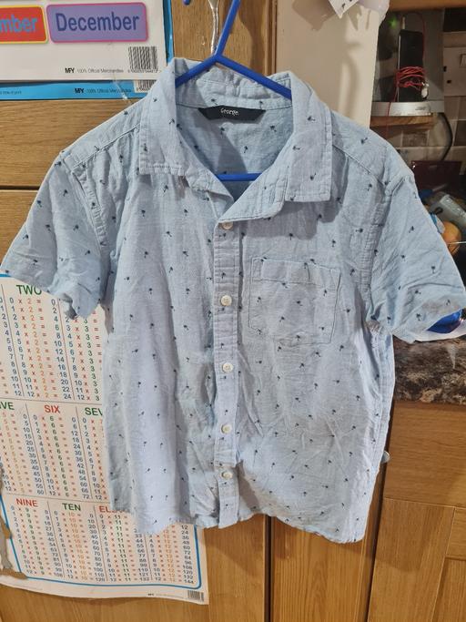 Buy & Sell Chelmsley Wood Solihull - Photos for Boys blue short sleeved shirt
