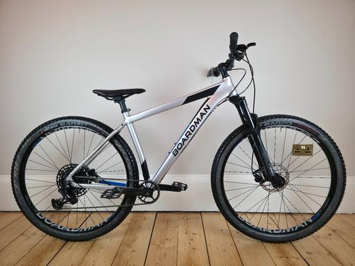 Buy & Sell Giffnock Glasgow - Photos for BOARDMAN MHT 8.8 | 29er | MOUNTAIN BIKE | HYD