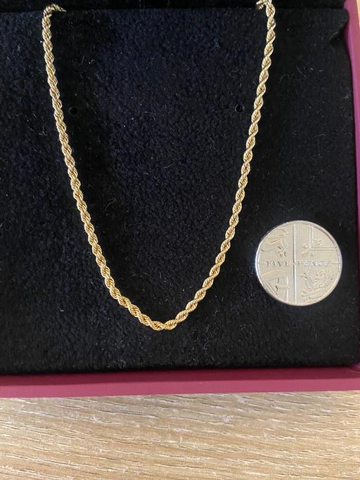 Buy & Sell Barbican Central London - Photos for 9ct Gold 20 inch rope chain. Secondhand