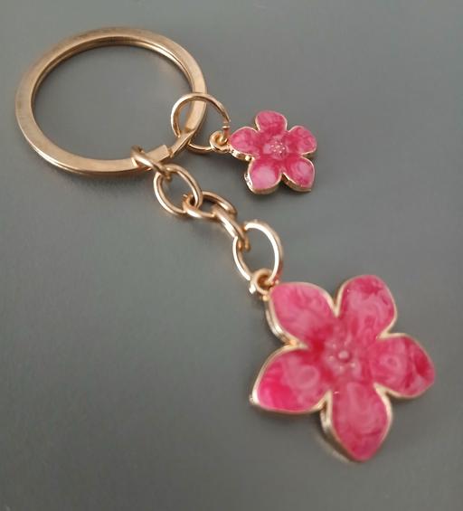 Buy & Sell Harborne Birmingham - Photos for 🩷 Keyring 🩷