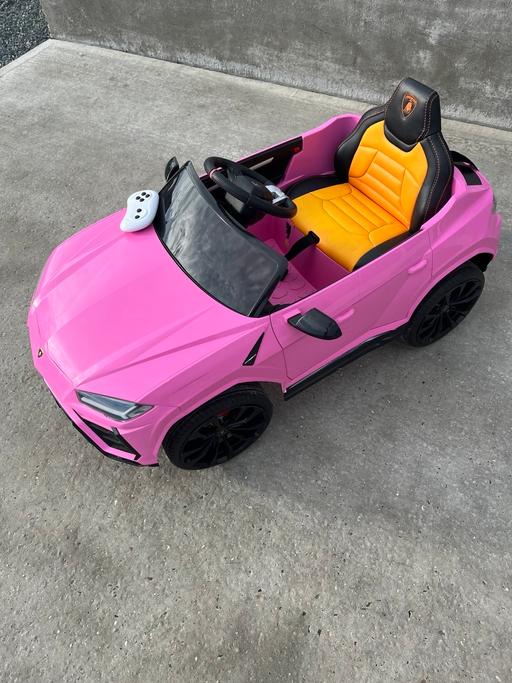 Buy & Sell Colchester Essex - Photos for Lamborghini URUS 12 V battery ride on jeep