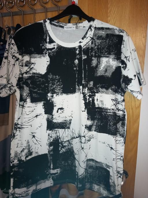 Buy & Sell Creekmouth East London - Photos for mens t-shirt