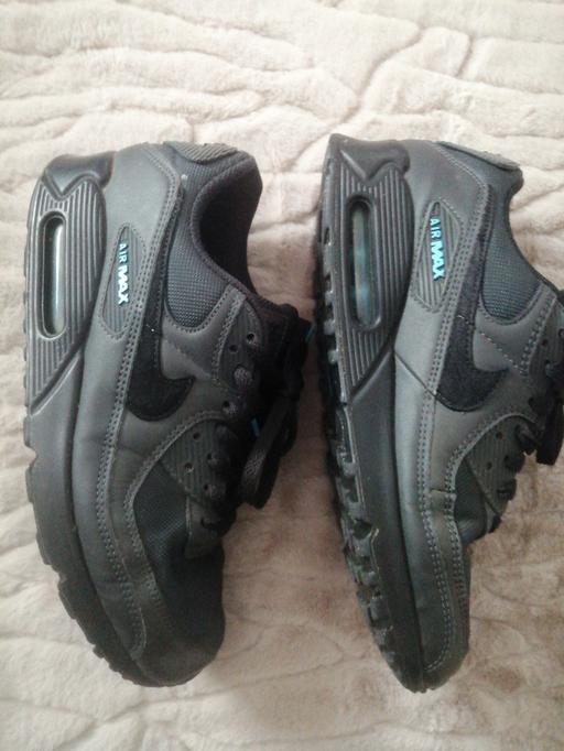Buy & Sell Heath Town Wolverhampton - Photos for Nike Air Max black trainers size 8