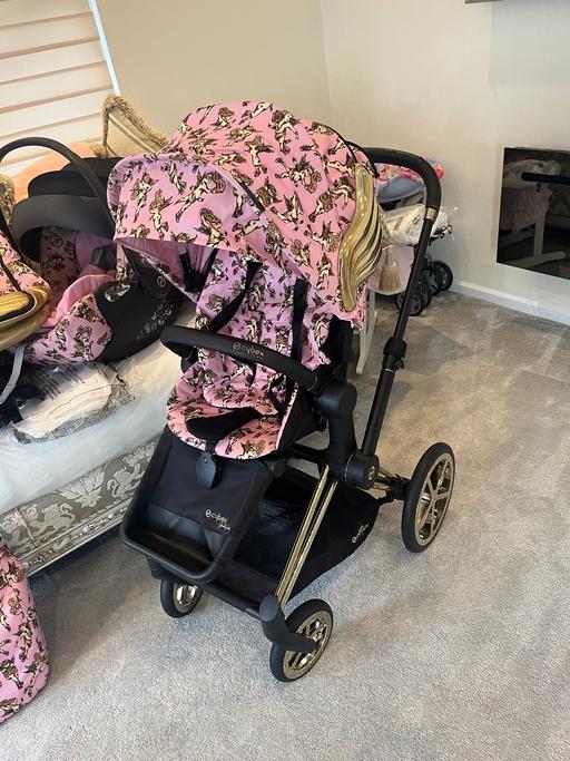 Buy & Sell Heckfordbridge Colchester - Photos for Cybex Priam Jeremy Scott cherub travel system
