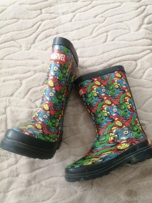 Buy & Sell Heath Town Wolverhampton - Photos for strong Marvel kids wellies size 12