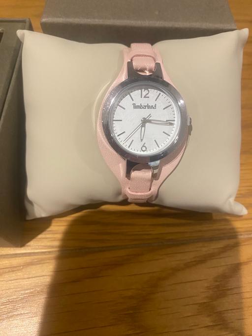 Buy & Sell Ash Vale Guildford - Photos for Pretty pink timberland watch