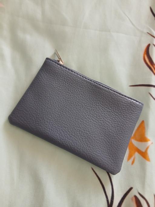 Buy & Sell Bradley Fold Trading Estate Bury - Photos for Purse New