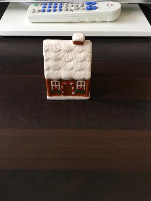 Buy & Sell Langford Central Bedfordshire - Photos for Gingerbread House with silver earrings