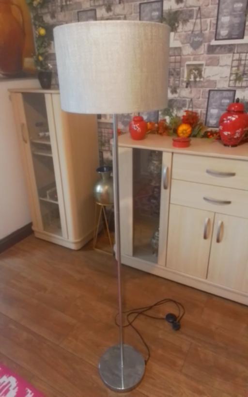 Buy & Sell Swinley Wigan - Photos for MODERN FLOOR LAMP