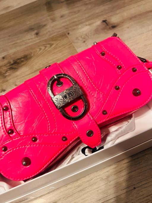 Buy & Sell Beckton East London - Photos for JW PEI BAG