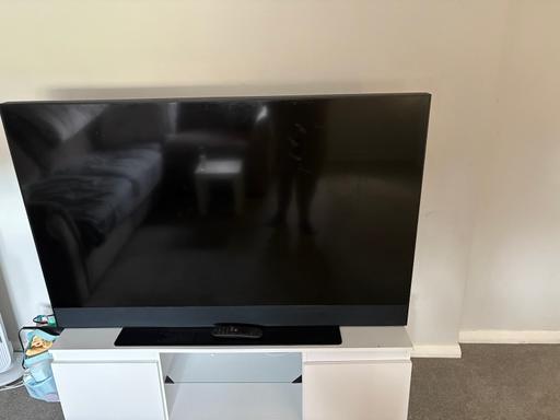 Buy & Sell Buckhurst Hill Epping Forest - Photos for Sky glass tv