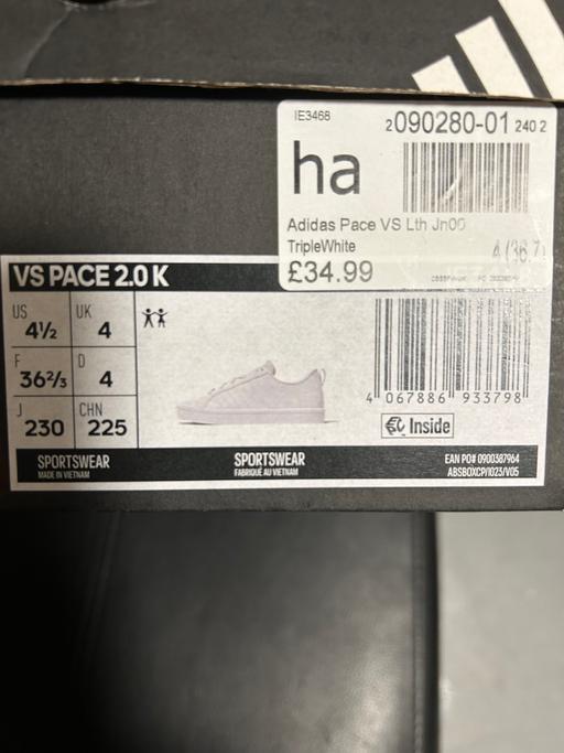 Buy & Sell Stanmer Brighton - Photos for White adidas pace trainers uk size 4