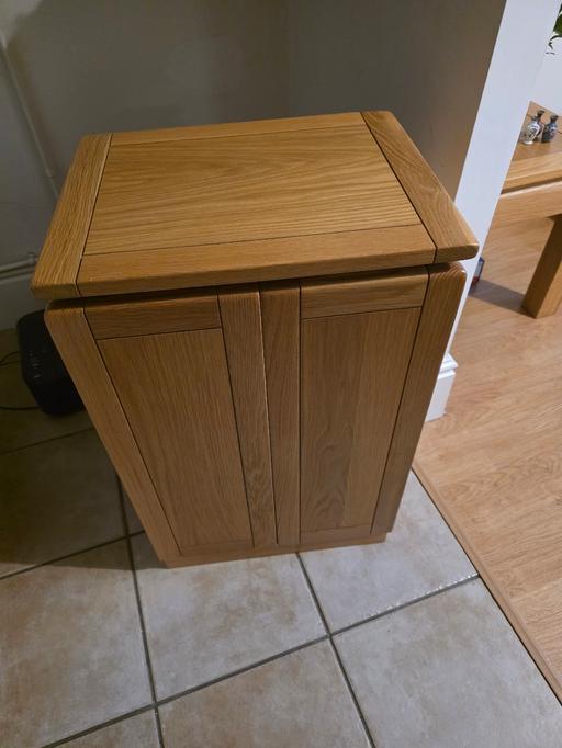 Buy & Sell Upton West Northamptonshire - Photos for Solid Oak cabinet