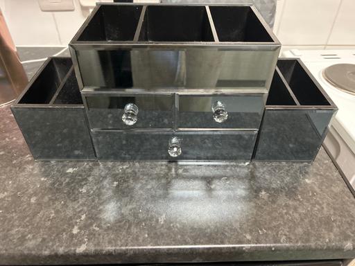 Buy & Sell Stanmer Brighton - Photos for Mirrored storage