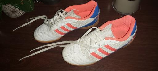 Buy & Sell Asfordby Hill Melton - Photos for Adidas girl's size 2 / 35 Sala trainer's