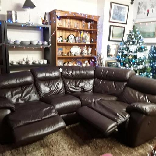 Buy & Sell Saint Pauls Trading Estate Tameside - Photos for Brown leather ELECTRIC reclining corner suite