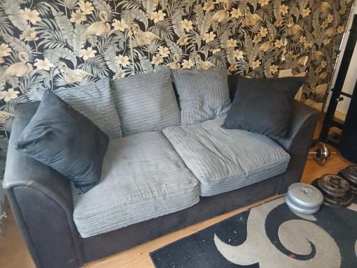 Buy & Sell Quarry Bank Dudley - Photos for sofa great condition just cover could b washe