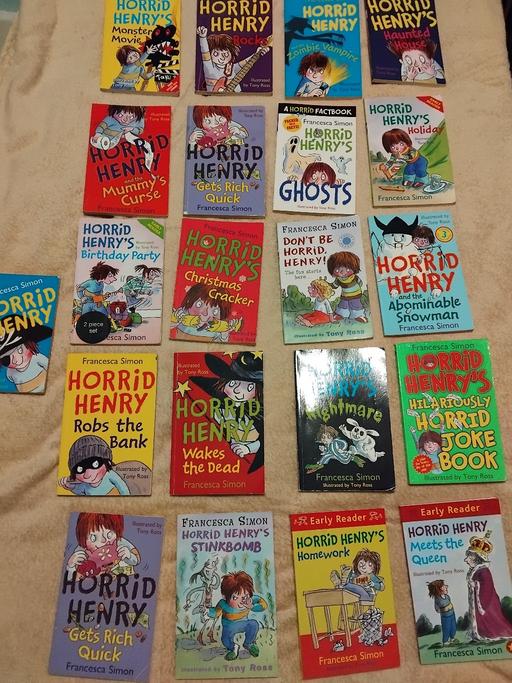 Buy & Sell Stow Heath Wolverhampton - Photos for Horrid Henry Bundle.