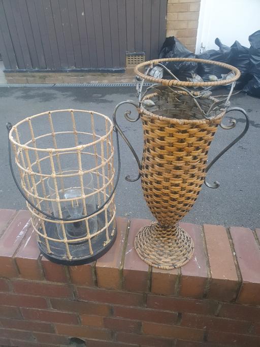 Buy & Sell Gornal Wood Dudley - Photos for 2 , Wicker & Metal Baskets, Very Attractive,