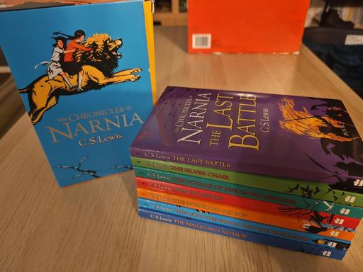 Buy & Sell Radcliffe Bury - Photos for The Chronicles of Narnia Book Collection