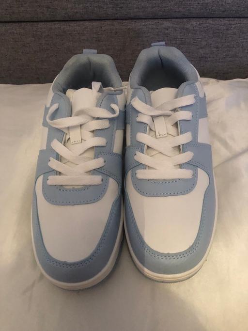 Buy & Sell Rainstorth Rotherham - Photos for Trainers