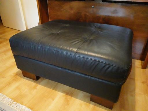 Buy & Sell Ravenscourt Park Station Hammersmith and Fulham - Photos for BLACK FAUX LEATH FOOTSTOOL OTTOMAN
