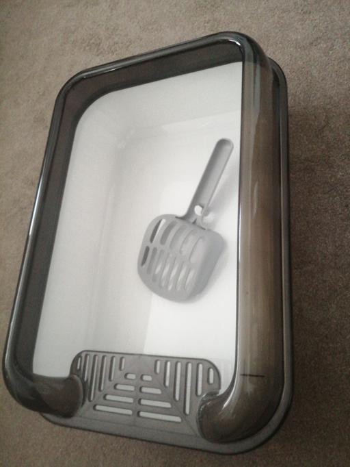 Buy & Sell Moseley Village Wolverhampton - Photos for New large cat litter tray with rim & scoop