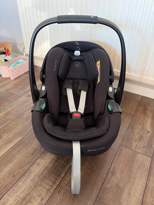 Buy & Sell Hockley Rochford - Photos for Maxi-Cosi Pebble 360 Pro with Isofix Base