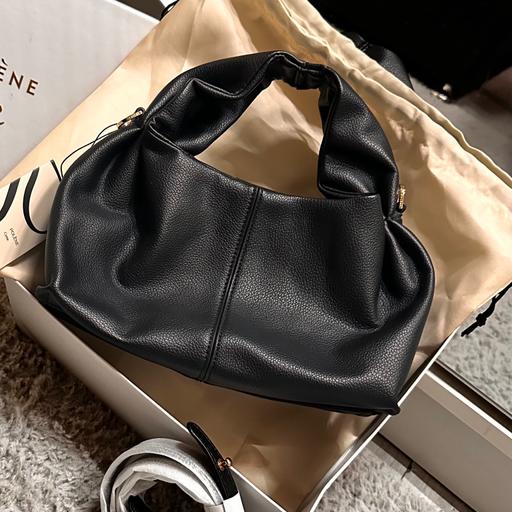 Buy & Sell Upper Edmonton North London - Photos for Polène